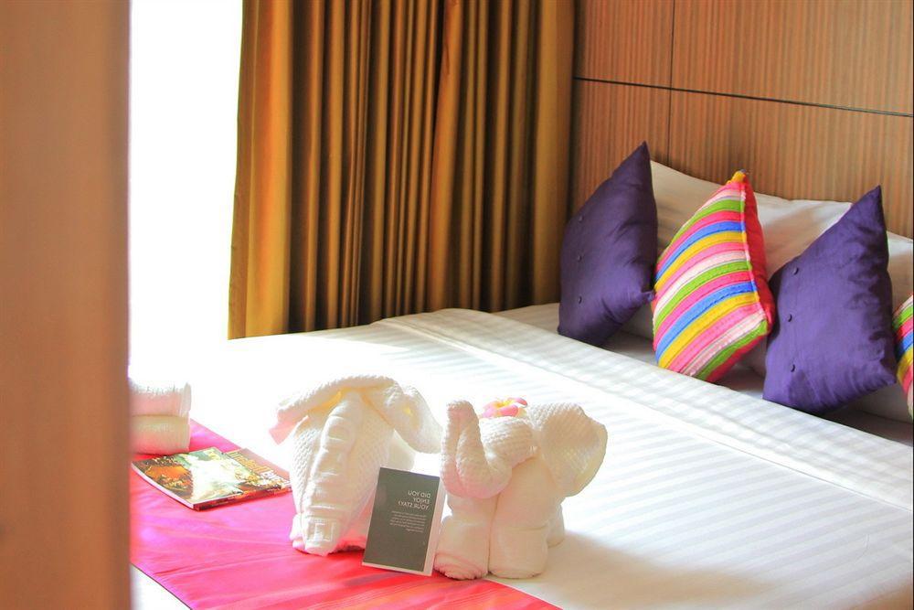 Oyo 146 Rivana Boutique By Sandara Pattaya Ngoại thất bức ảnh